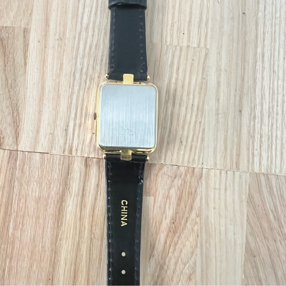 vintage style inox ladies gold tone black digital watch NEW BATTERY - Picture 8 of 11